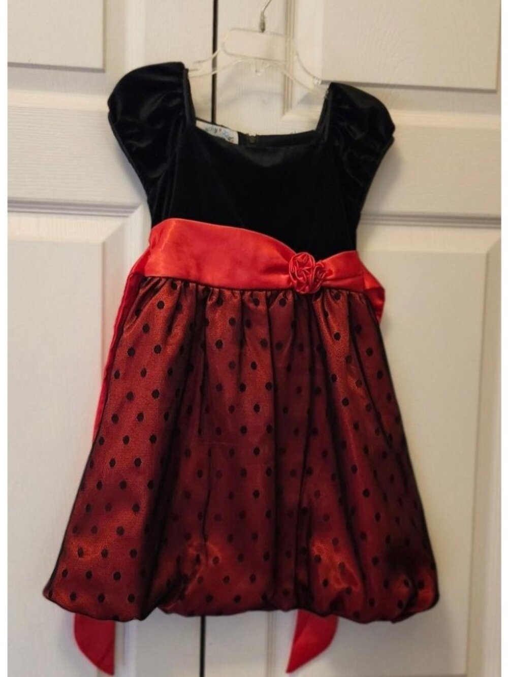 Girl Peachy Kids Black Velour Red Polka Dot Holiday Party Portrait Dress Size 4
